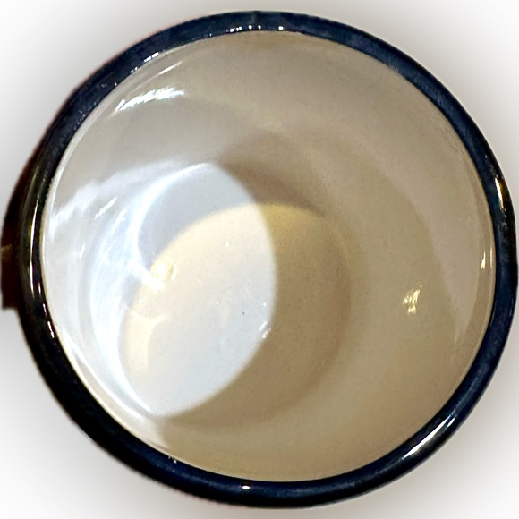 NEW VTG RARE CIC CERAMIC SANTA CLAUS CUP TUMBLER BLACK RED CERTIFIED INTERNATNAL - Picture 4 of 7